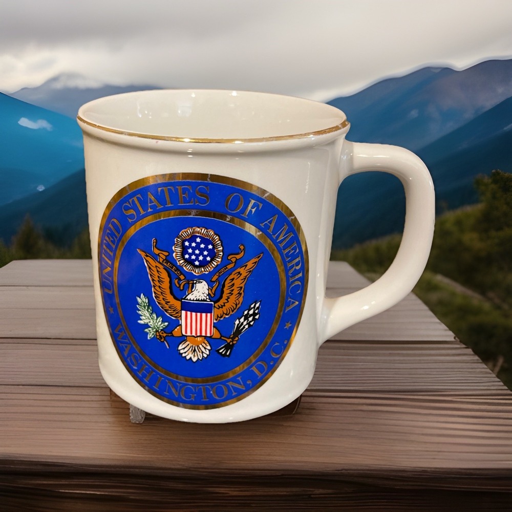 Vintage coffee Cup Japan United States‎ of America America Washington DC emblem